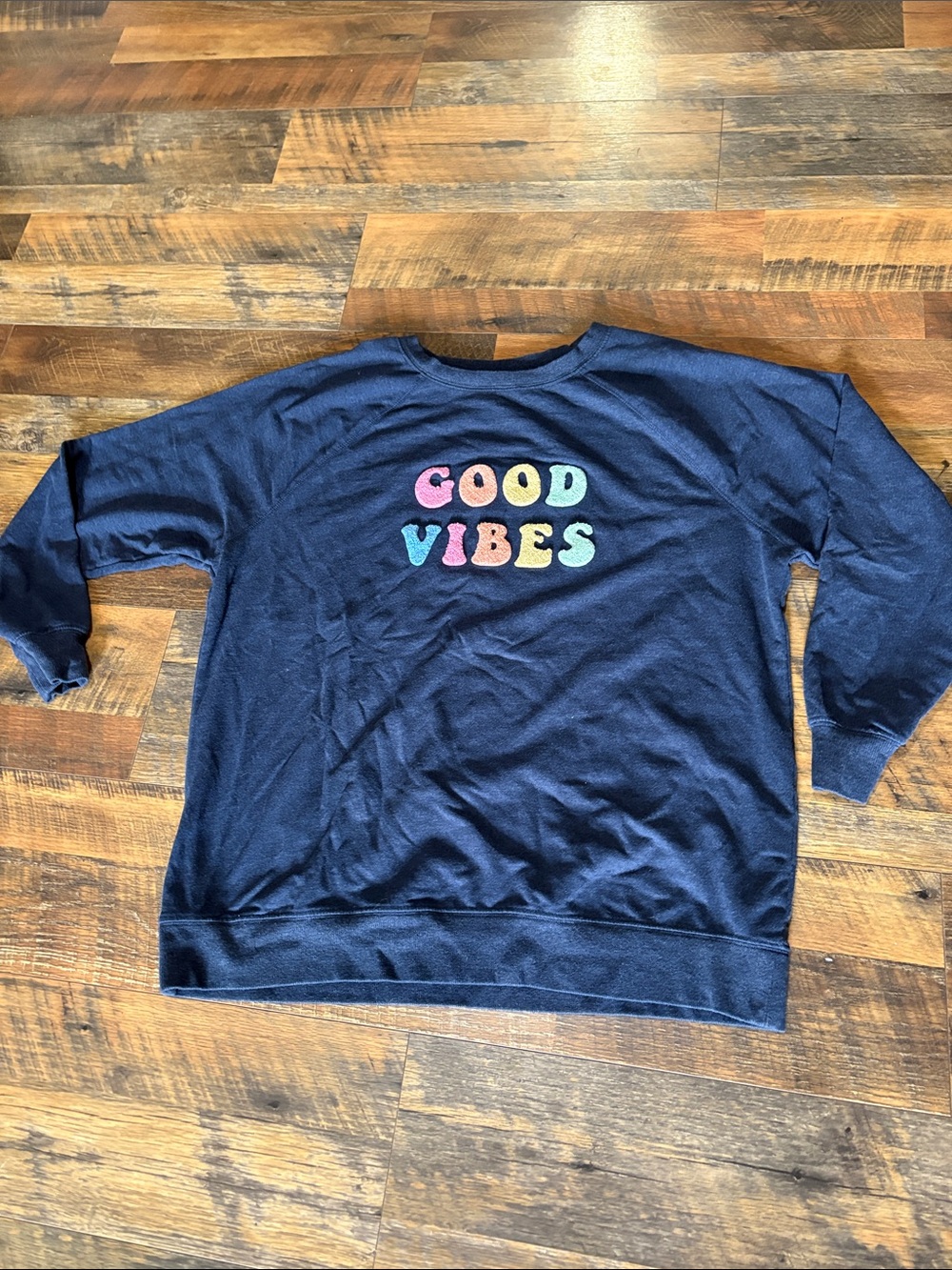 Wildfox Good Vibes Rainbow Graphic Sweatshirt Heathered Blue Pullover Size Large